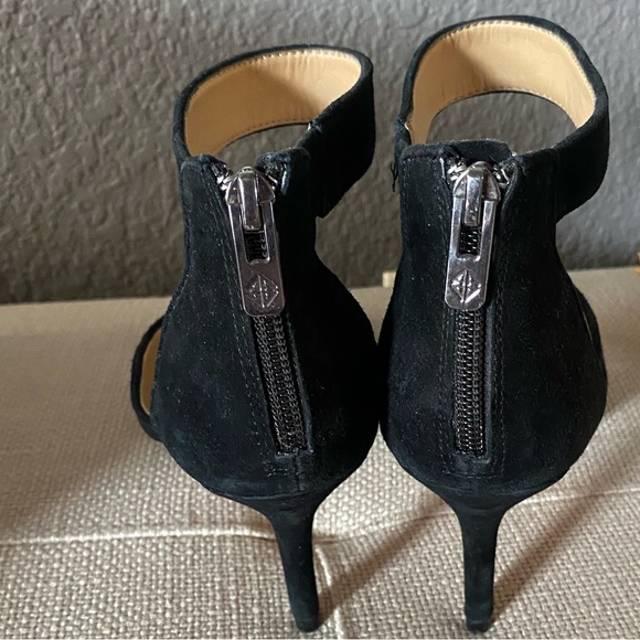 Black Suede ANTONIO MELANI Heels - Picture 3 of 6